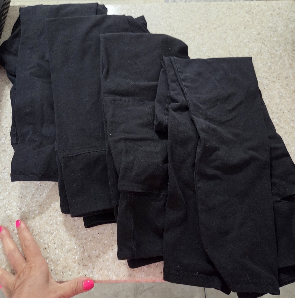 Hollister Ultra High-Rise Black Leggings